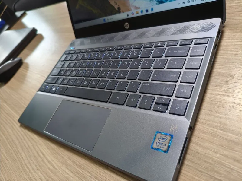 Hp Laptop 13 IPS FHD, core i3 , 4GB, ssd 128GB — фото 1