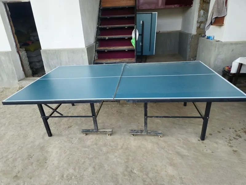 Stol tennis sotiladi 1 Stol tennis sotiladi 1