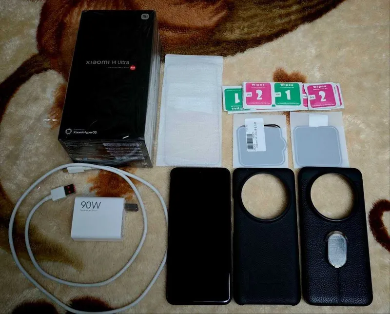 Xiaomi 14 Ultra 16 GB 1024 GB полный комплект + чехол, защитные стёкла 3 Xiaomi 14 Ultra 16 GB 1024 GB полный комплект + чехол, защитные стёкла 3