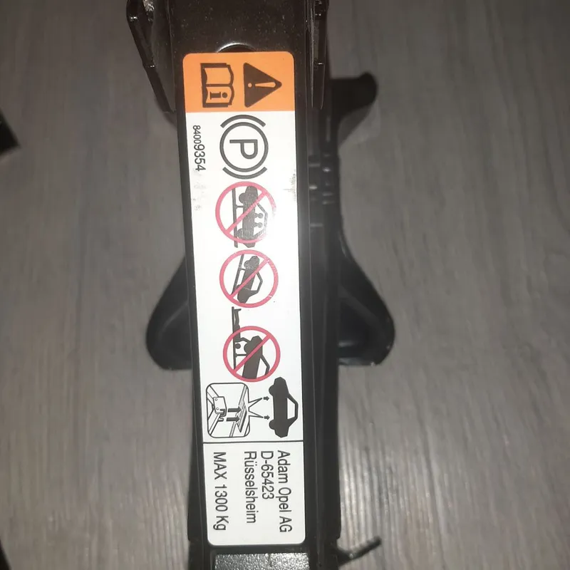 Damkrat Malibu, Treker uchun srochna sotiladi. Домкрат 4 Damkrat Malibu, Treker uchun srochna sotiladi. Домкрат 4