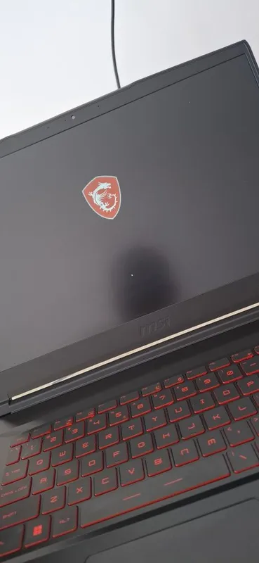 Noutbuk gaming kompyuter Msi 1 Noutbuk gaming kompyuter Msi 1