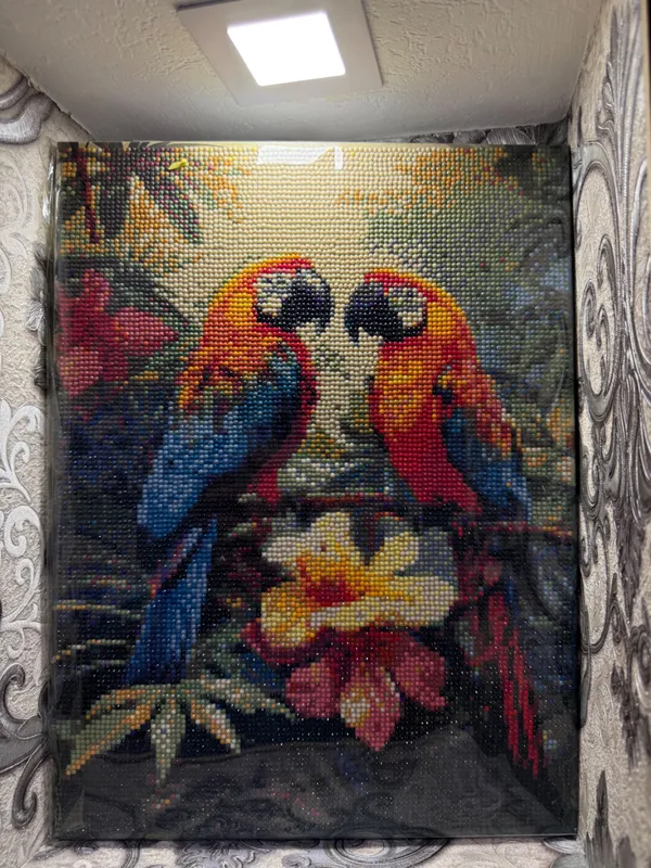 Алмазная мозаика «Попугаи» — ручная работа, 30×40 см — фото 1