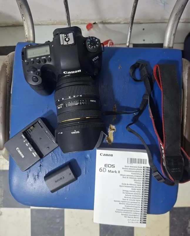 Canon EOS 6D Mark II 7 Canon EOS 6D Mark II 7