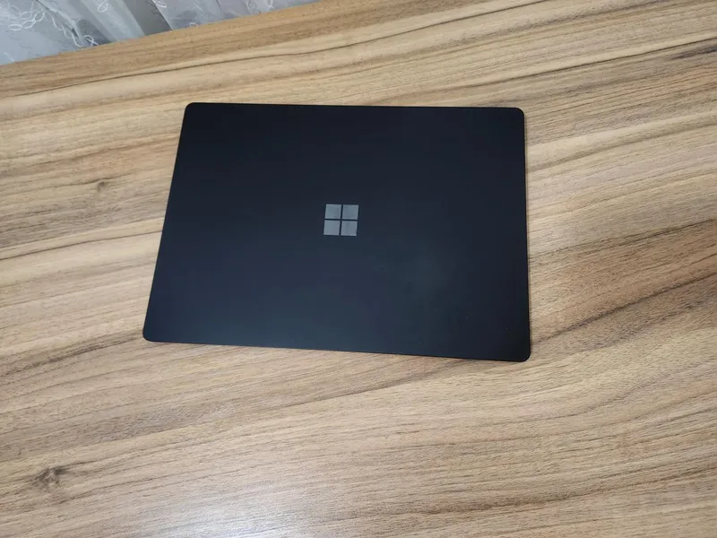 Microsoft Surface Laptop 4 2 Microsoft Surface Laptop 4 2