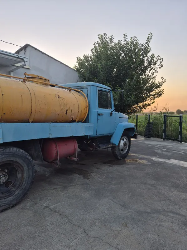 Gaz 3307 sotiladi 2