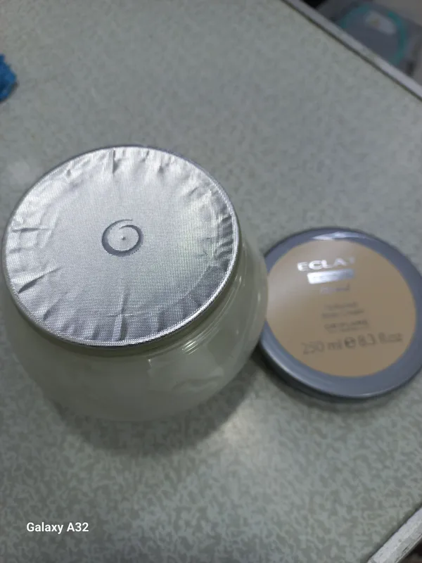 Tana uchun krem. Oriflame. 2 Tana uchun krem. Oriflame. 2