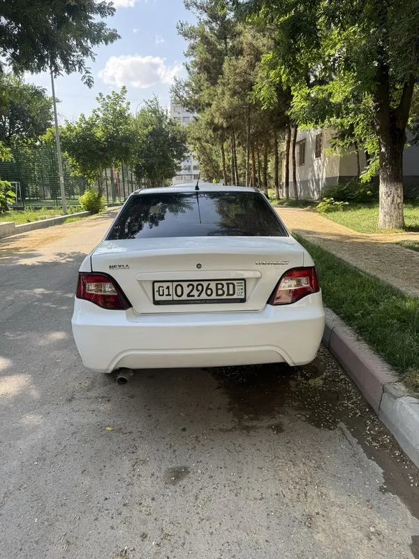 Nexia 2 2010 yil gaz benzin holati yaxshi sotiladi yo arendaga berilad 3