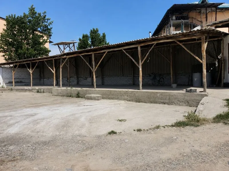 Сотилади Нотурар 5