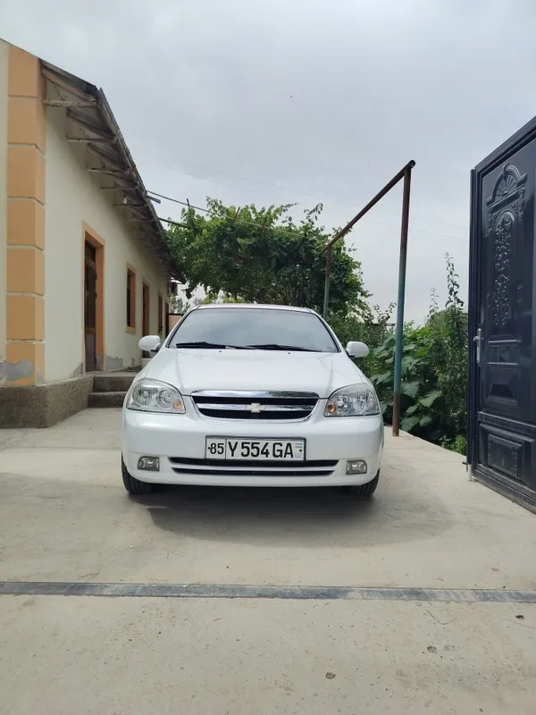 Lasetti 1.8 holati zo'r