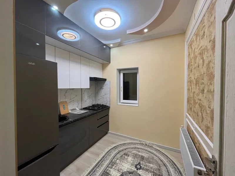 Farg'ona shahar Vatni meros oldida 2 xonali lux kv ijaraga beriladi 5