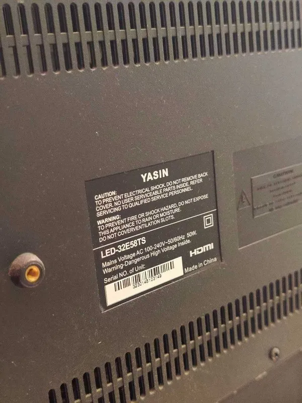 Телевизор Yasin LED-32E58TS 32 дюйма — фото 1