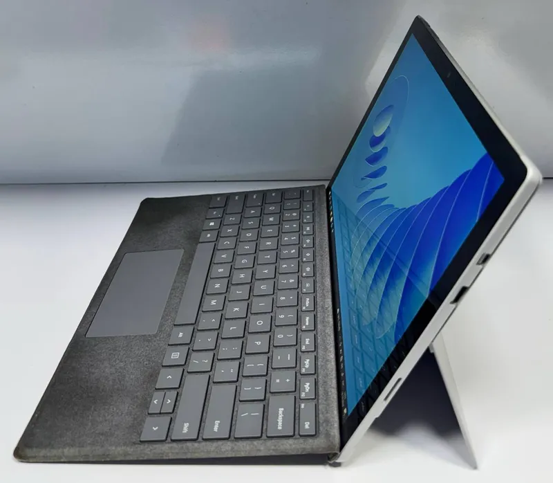 Microsoft Surface 4 Microsoft Surface 4