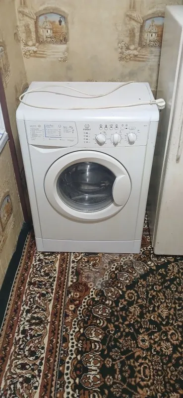 Стиралка INDESIT требует ремонта