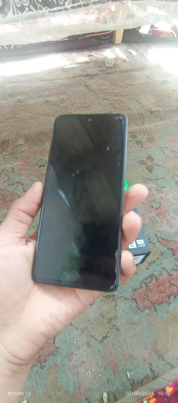 infinix HOT 40 pro 4