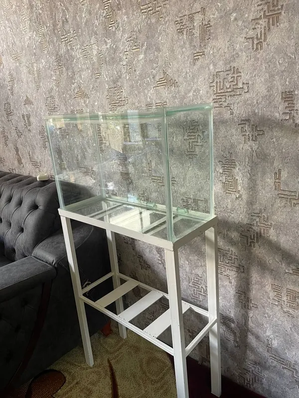 Akvarium sotiladi 50L 2 Akvarium sotiladi 50L 2
