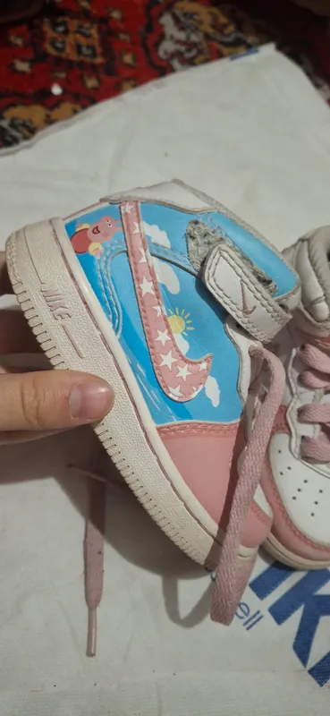 кроссовки Nike для маленьких девочек 1
