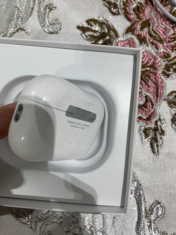 AirPods pro 2 — фото 2 AirPods pro 2 — фото 2