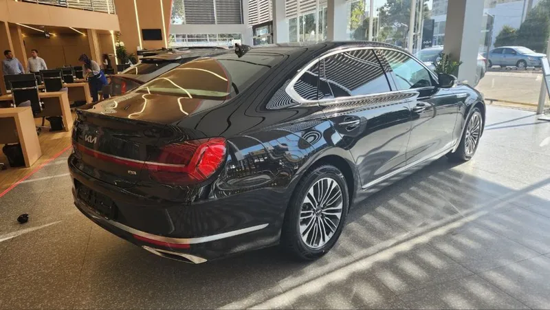 Kia K9 2026 Rohat avtosalon — фото 2