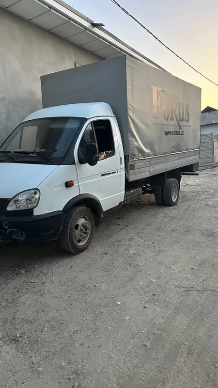 Газель грузовая, тентованная, готова к работе 3302 2