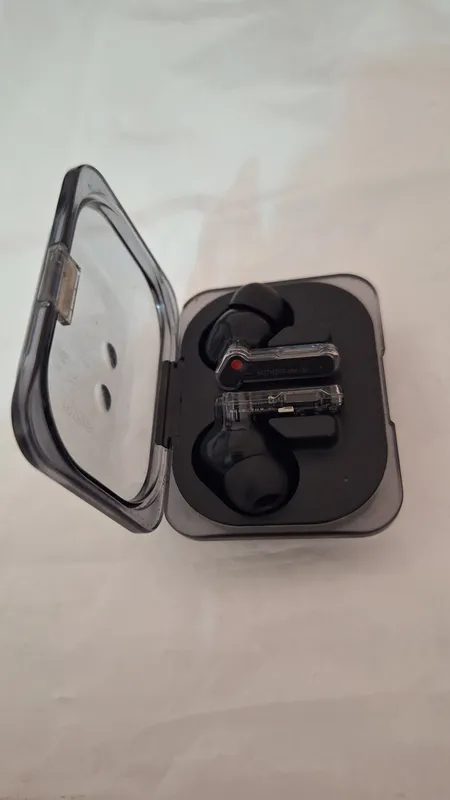 Nothing EarBuds Sotiladi 2