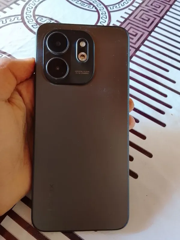 telefon sotladi madeli infinix smart9 narxi 700k 2