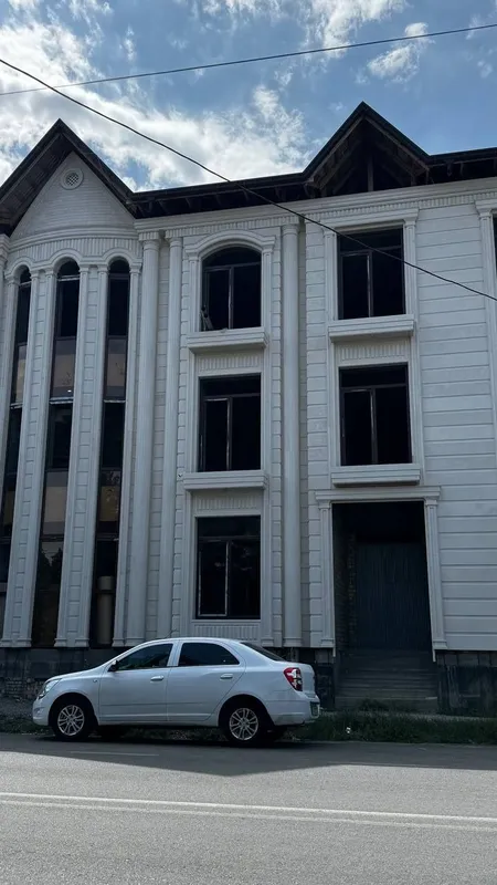 Сдается в Аренду 4х этажное здание 826м2 4