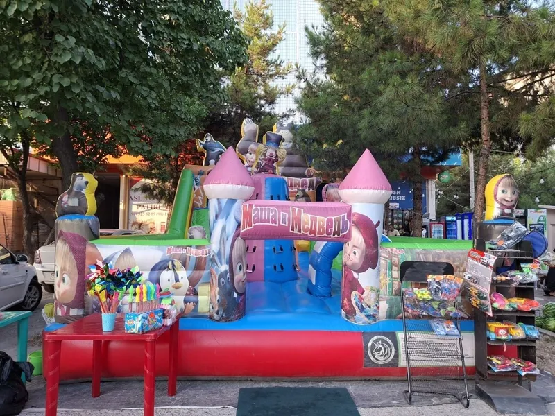 Tayyor biznes sotiladi. Batut 5ga8. O'ziziki tayyor biznesiz boladi.