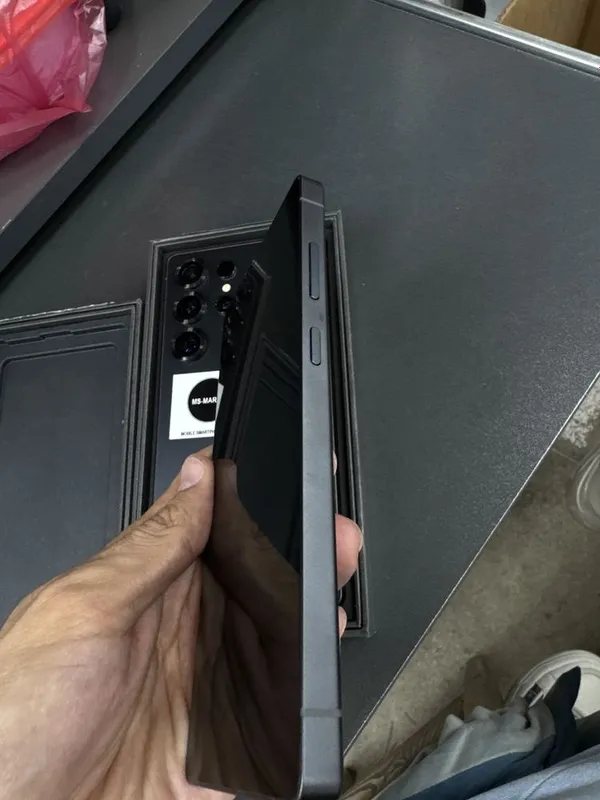Samsung Galaxy S25 Ultra jet black — фото 2