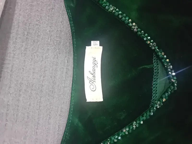 Juda chiroyli ko‘ylak, o‘lchami 2XL. Yangi 3