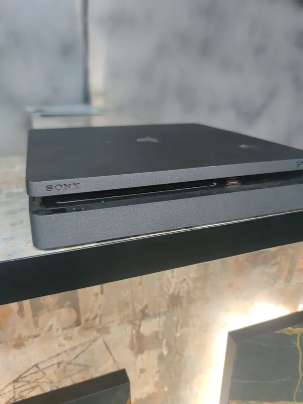 PS4 1 PS4 1