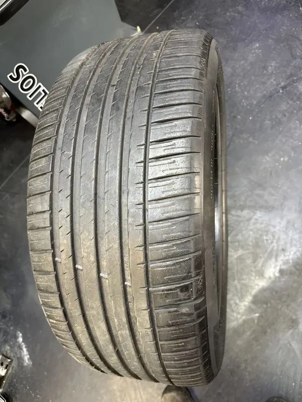Michelin Pilot Sport 4 SUV 285/45 R22