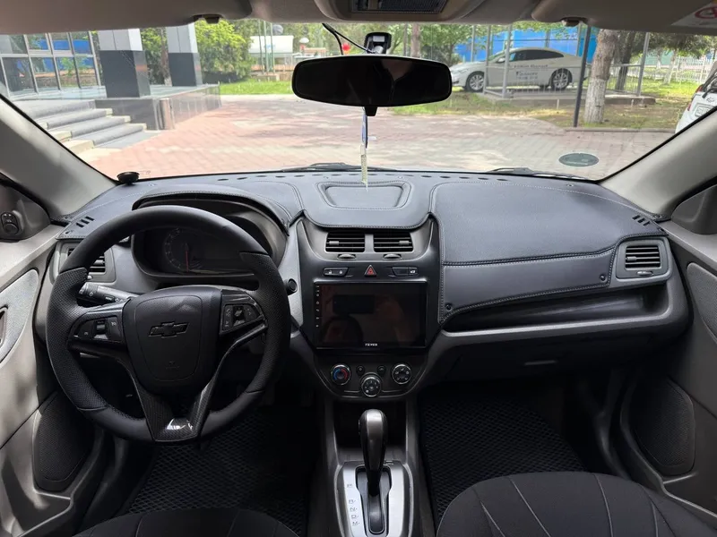 Продаем свою машину Chevrolet Cobalt — фото 3