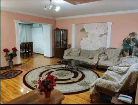 Мирабадский район Ц 1 АРЕНДА 3 комнатная квартира