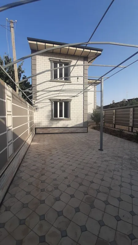 Продаётся дом не далеко от Сквера в Яшнабаде — фото 3