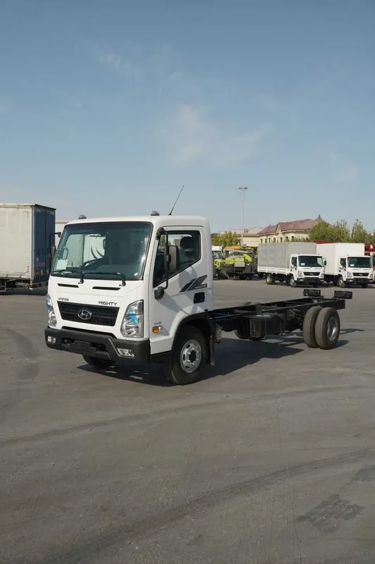HYUNDAI EX8 QTC 4х2 – Шасси (евро-4)