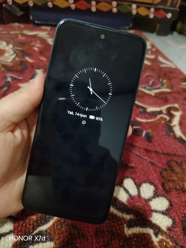 Infinix Smart 9 4/128 GB Sotiladi