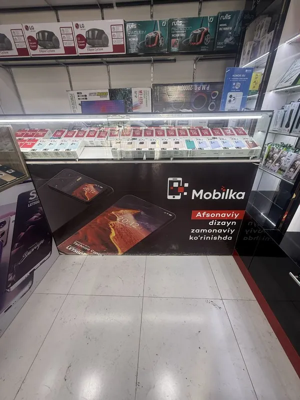 Telefon polkalar srochni sotiladi