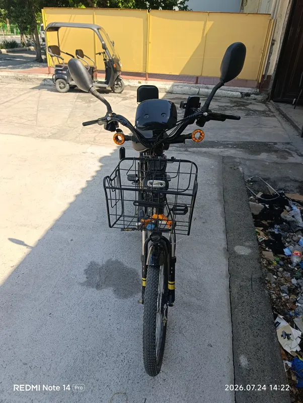 veloskuter sotiladi 2