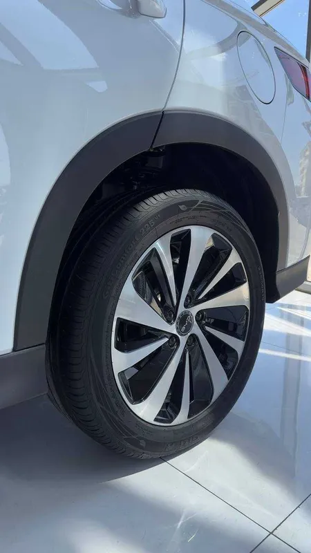 Minimal foizlar bilan BYD Song Plus Champion 2026 Qora rangi ham bor — фото 2