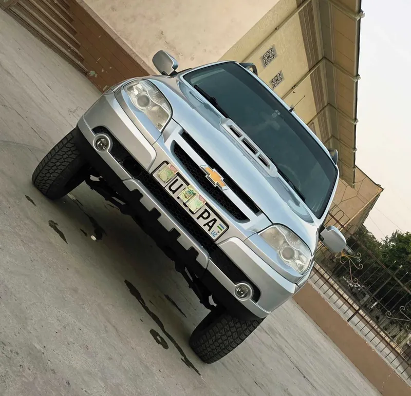 Niva 4x4 Sotiladi 1 Niva 4x4 Sotiladi 1