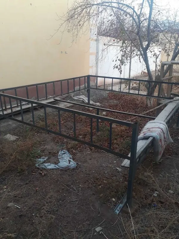 Karovat, tapchan, supo, sotiladi 1 Karovat, tapchan, supo, sotiladi 1