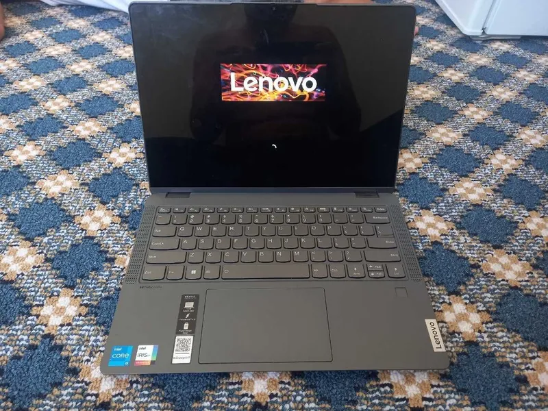 lenovo core i5 yangi deyarli ishlatilmagan ssd 512 operativ 8