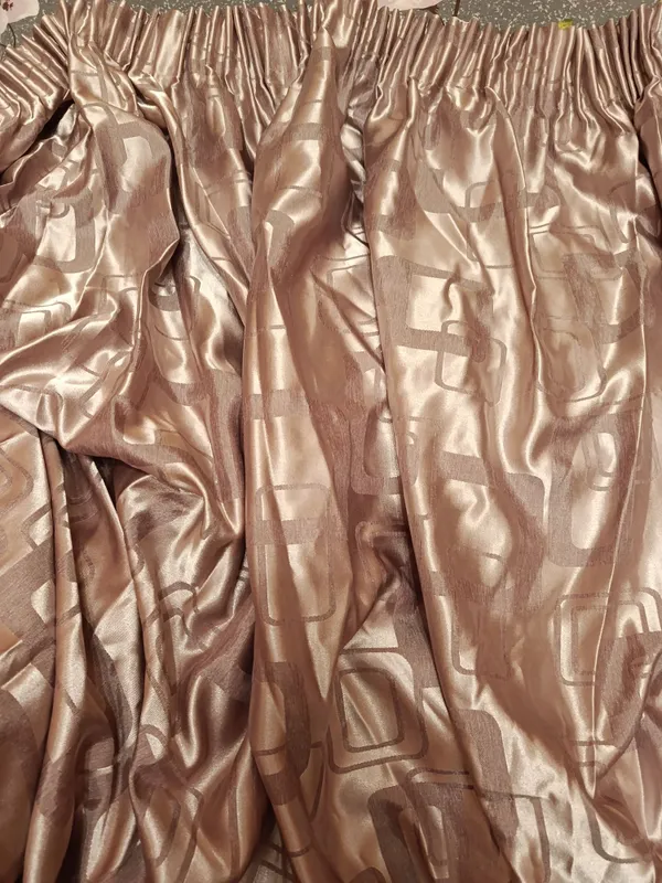 Шторы в зал , спальню 2