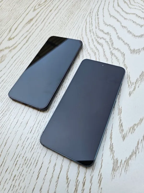 Samsung Galaxy S23 Plus (5G) 2