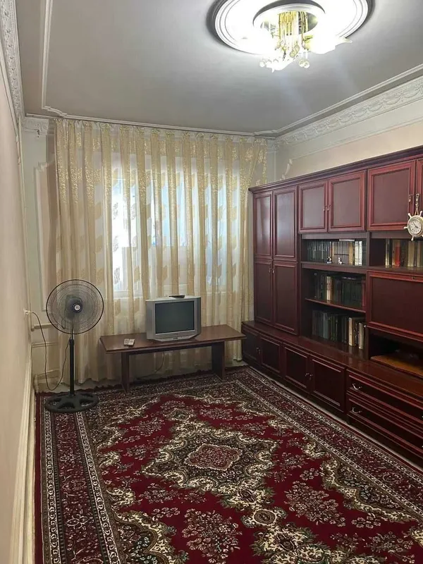 2 хонали квартира ижарага берилади 4- этажда