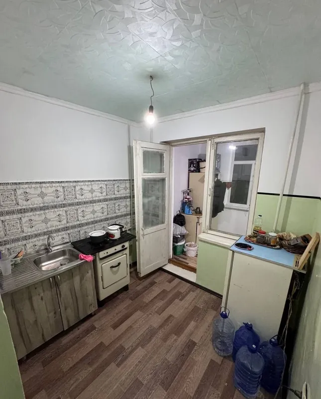 Продаётся квартира в центре Радуги Raduga markazida kvartira 5 Продаётся квартира в центре Радуги Raduga markazida kvartira 5