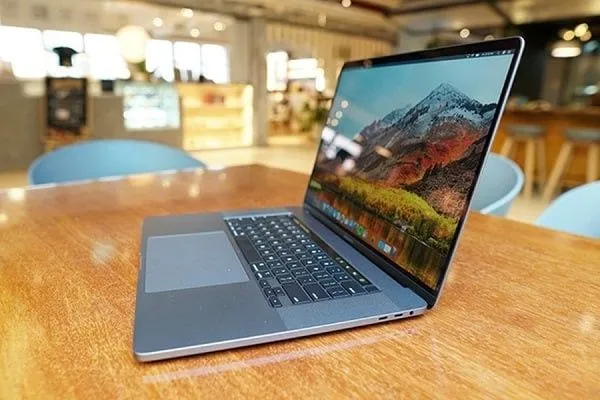 Apple MacBook Pro 16" 2019 i9/ 16GB/ 512GB SSD/ Retina/ Zo'r xolatda