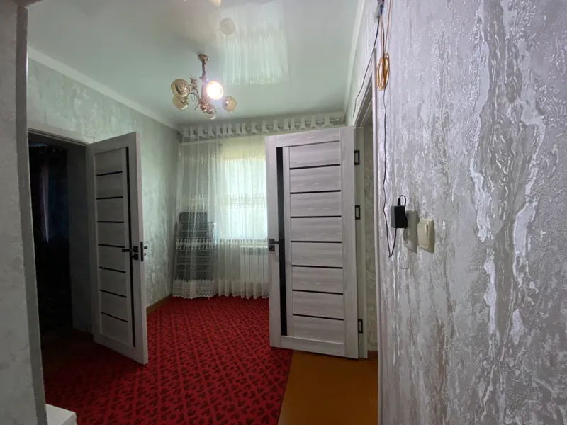 Во дворе в Бостонлик Азадбаш продаётся дом 6 соток, 2 этажа 9