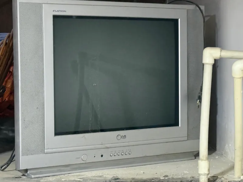 Телевизор LG 2
