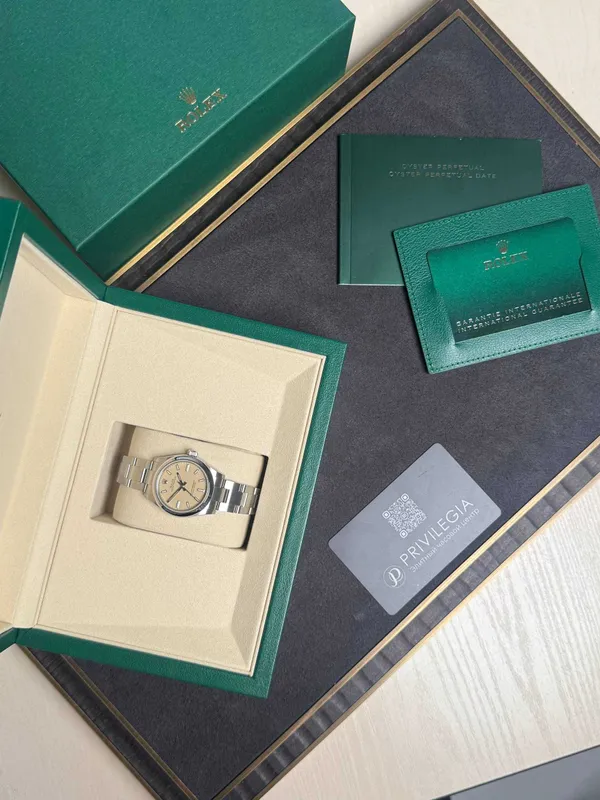 NEW Rolex Oyster Perpetual 31mm Steel beige 5